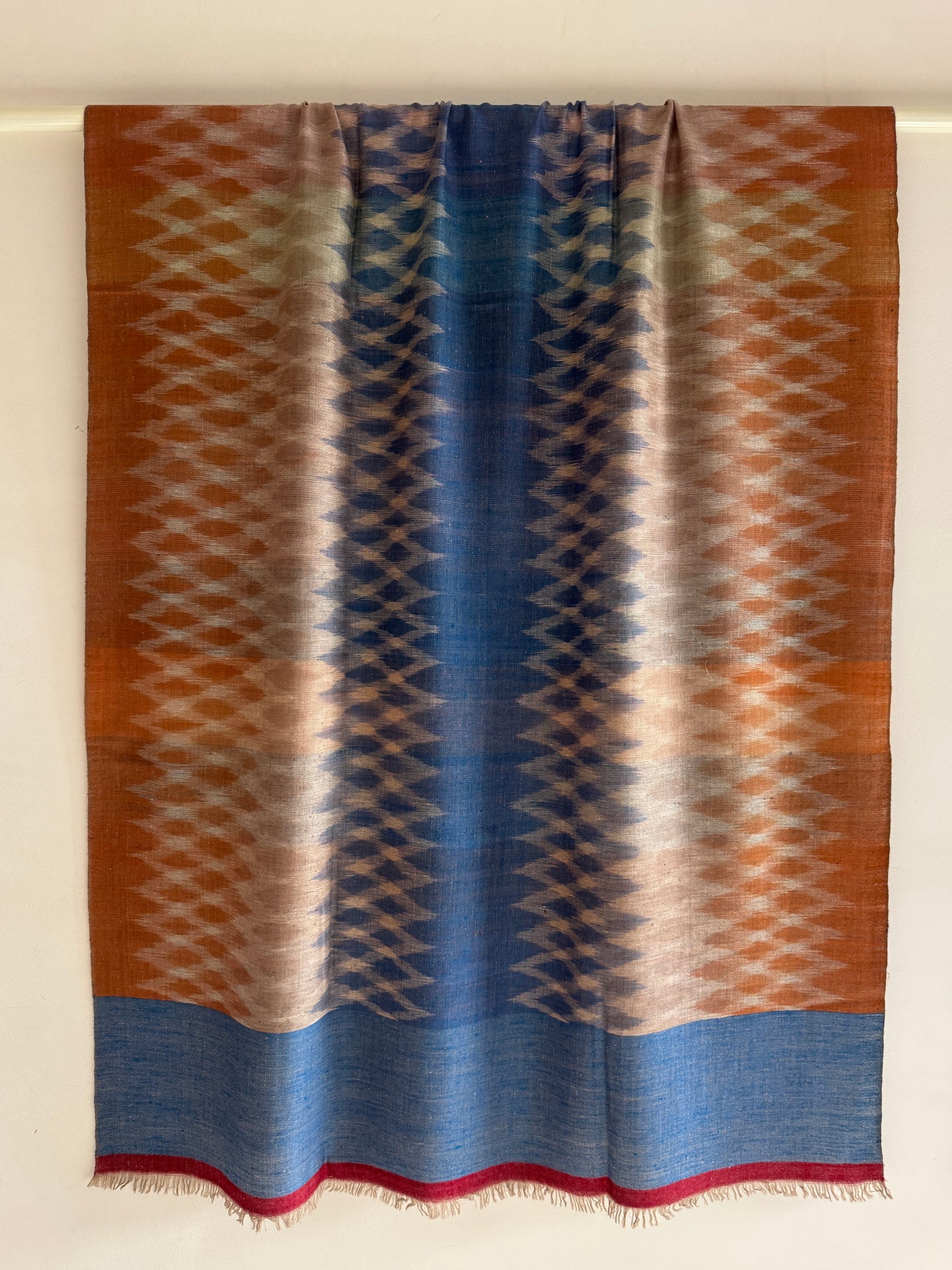 Pashmina Handloom woven Ikat Reversible shawl size 100 x 200 Cm