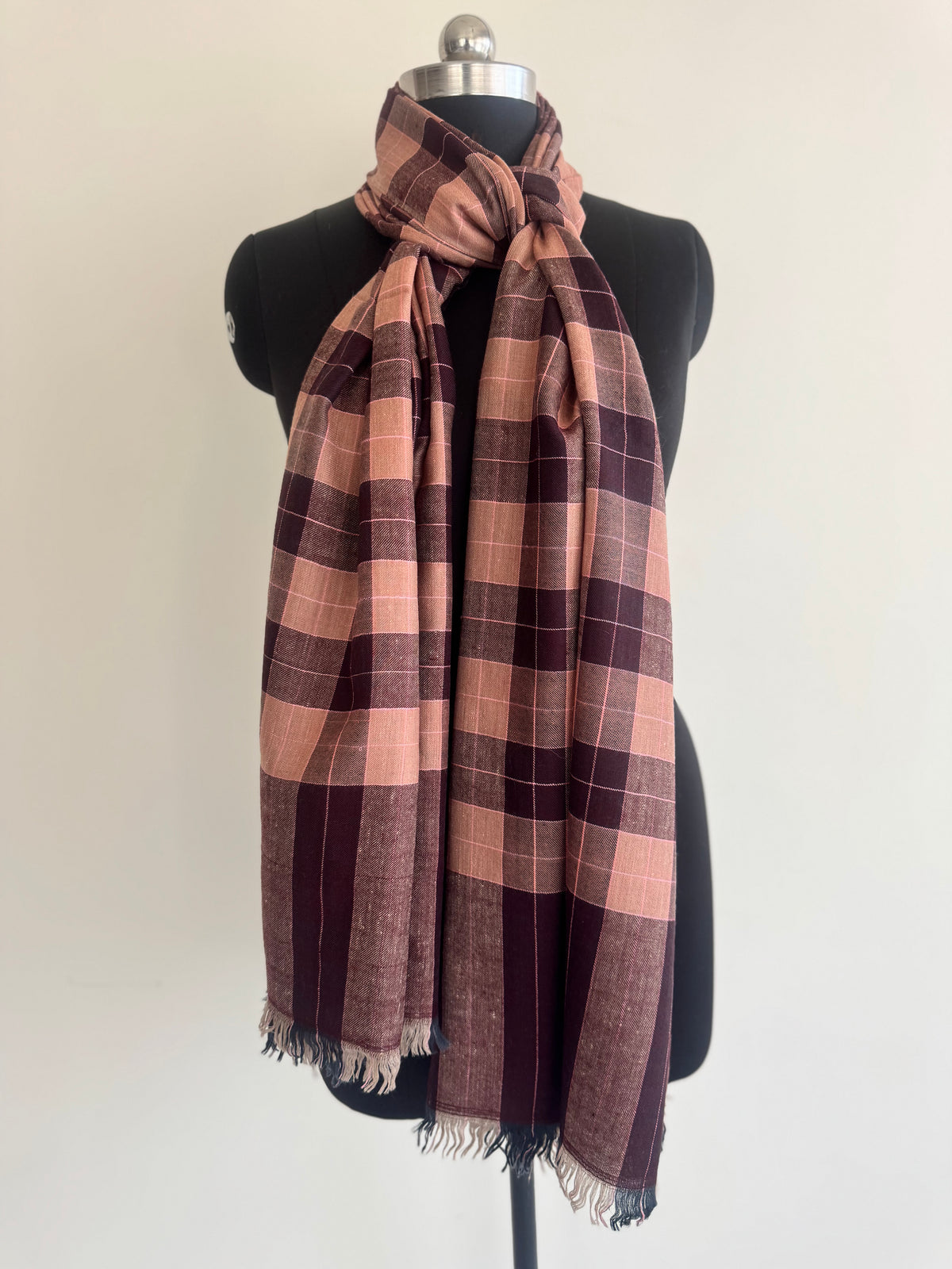 Pashmina Handloom woven check shawl size 100 x 200 Cm