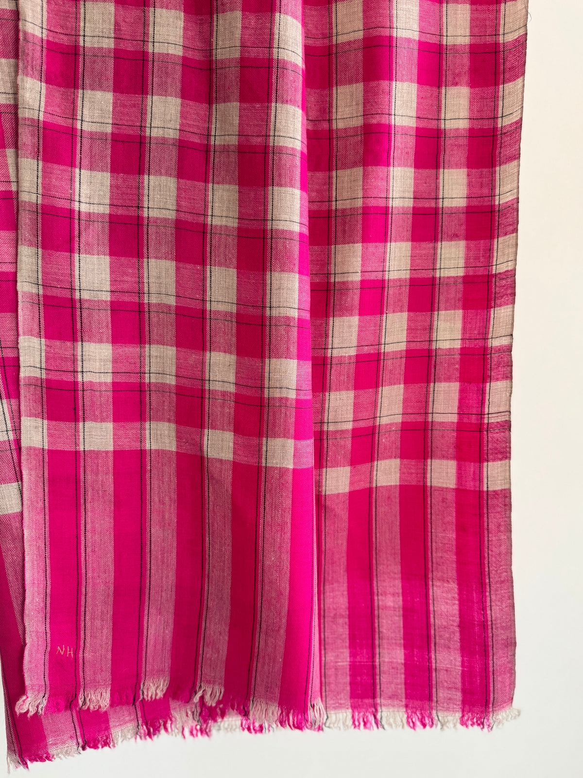 Pashmina Handloom woven check shawl size 100 x 200 Cm