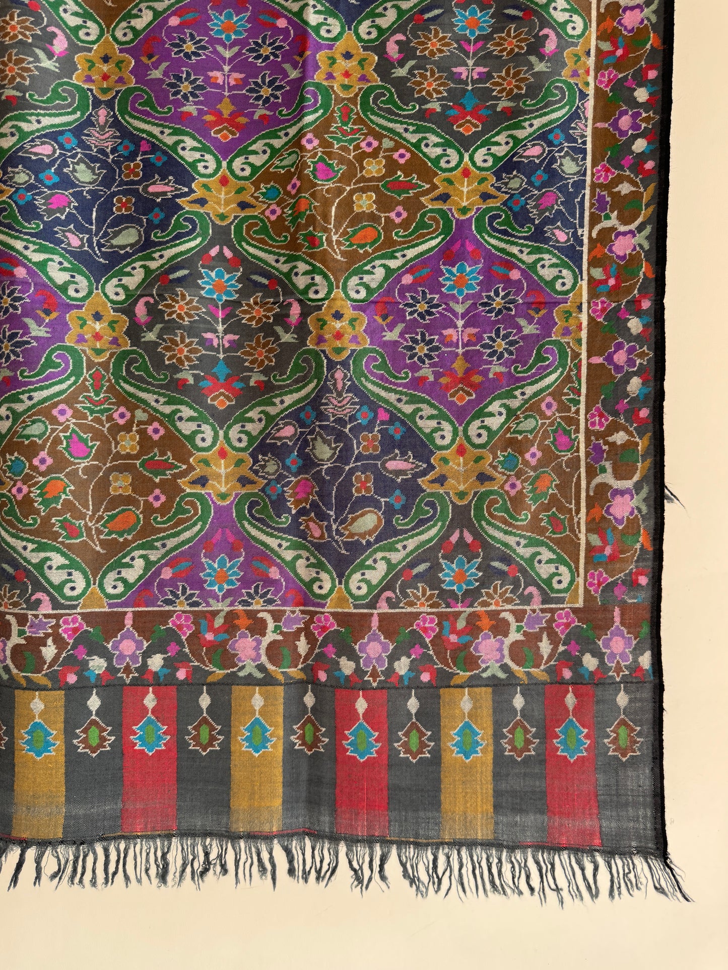 Kani Jamawar Shawl – Pure Handloom Pashmina
