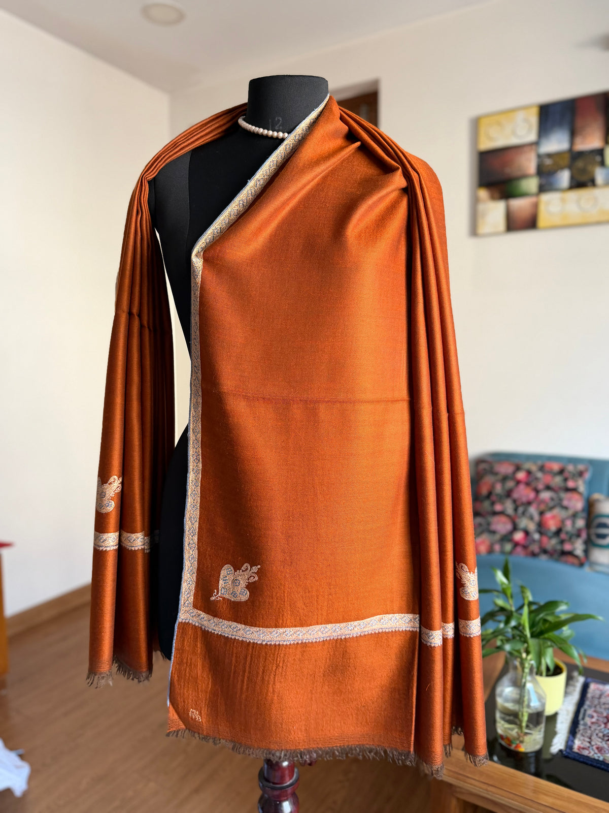 Pashmina Handloom Dual tone sozni Hand  Embroidery shawl 101 x 204 Cm