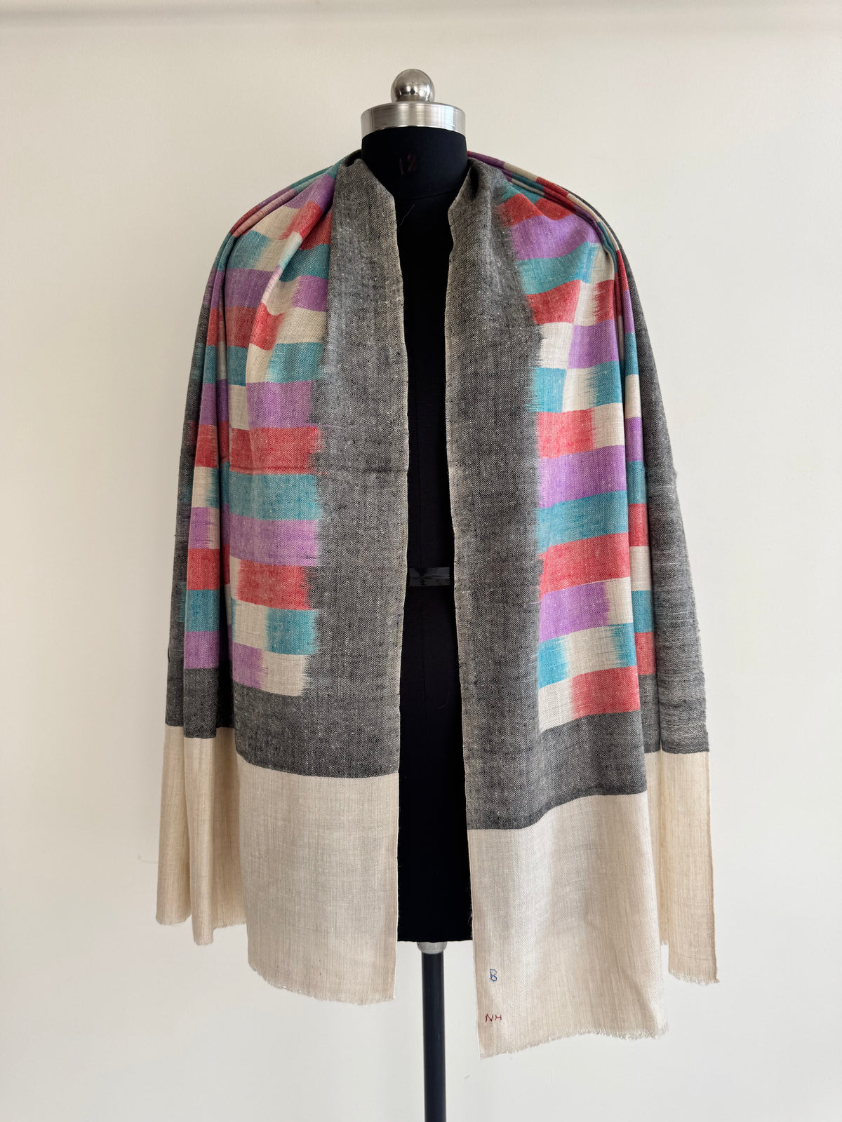Pashmina Handloom woven ikat shawl size 100 x 200 Cm