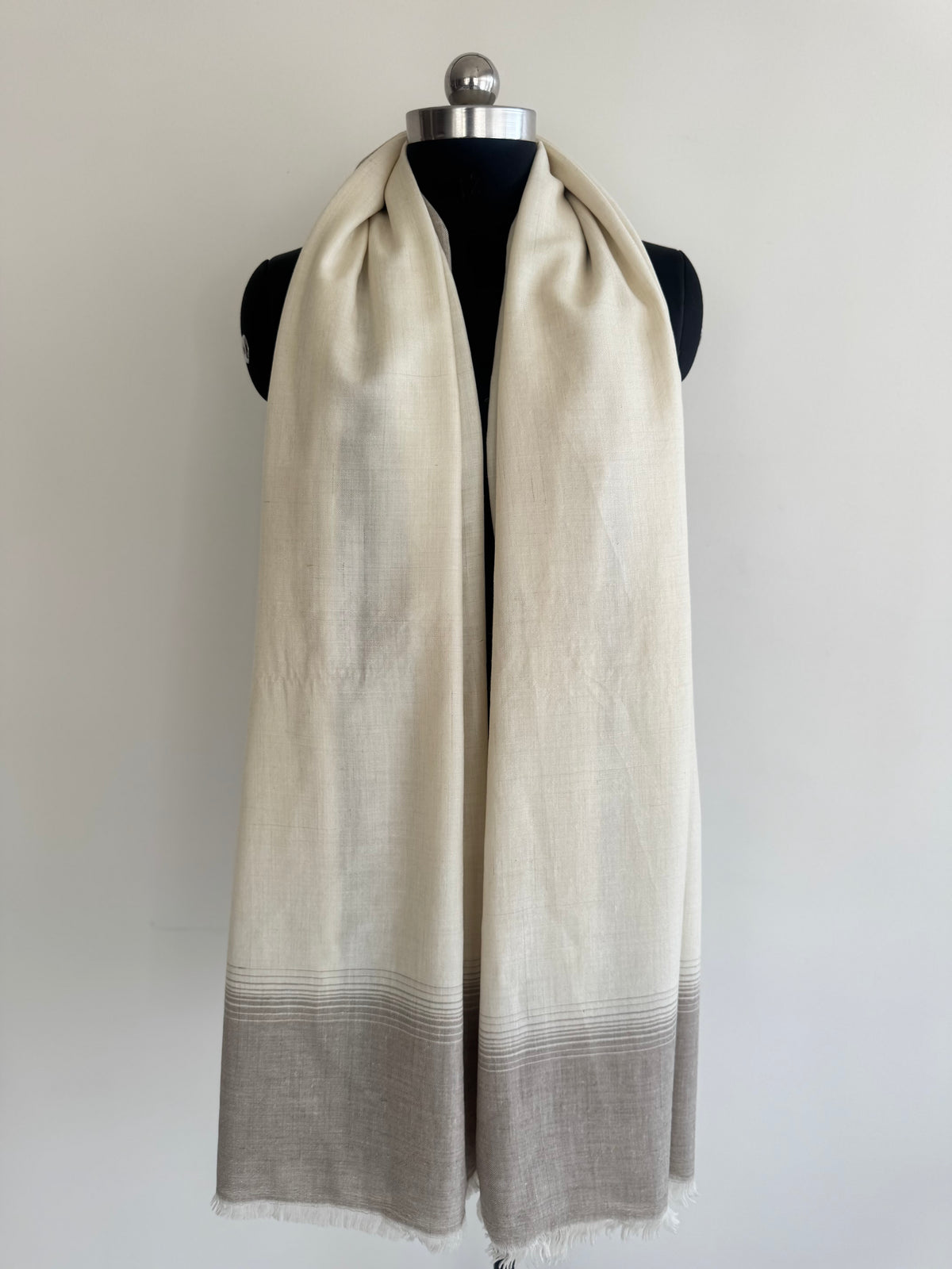 Pashmina Handloom woven natural shawl size 100 x 200 Cm