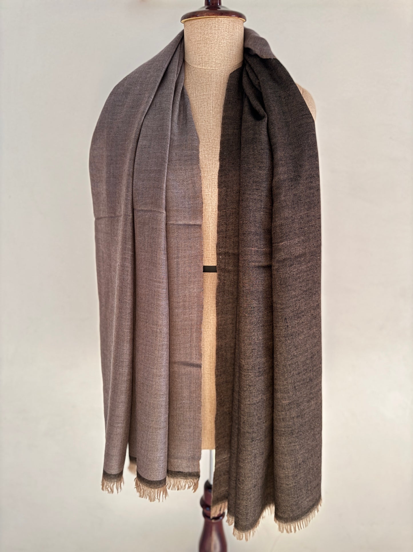 Pashmina Reversible Handloom stole