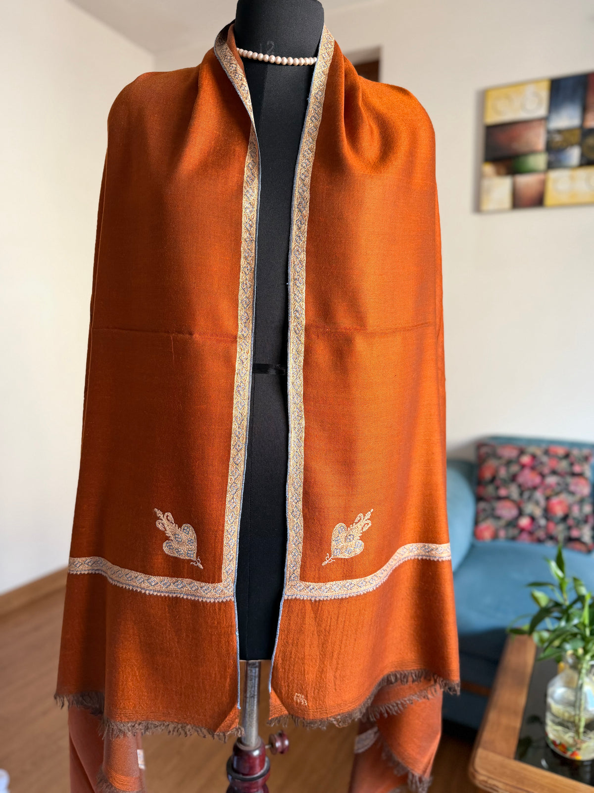 Pashmina Handloom Dual tone sozni Hand  Embroidery shawl 101 x 204 Cm