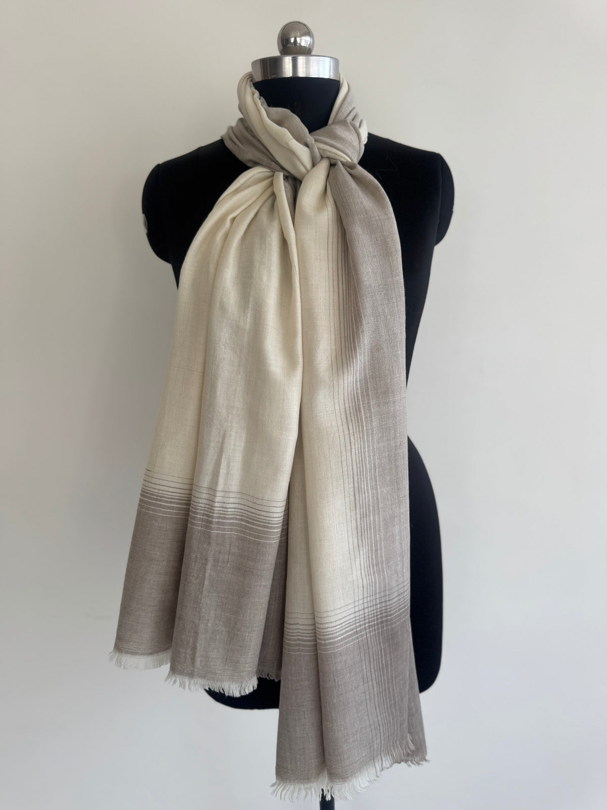 Pashmina Handloom woven natural shawl size 100 x 200 Cm