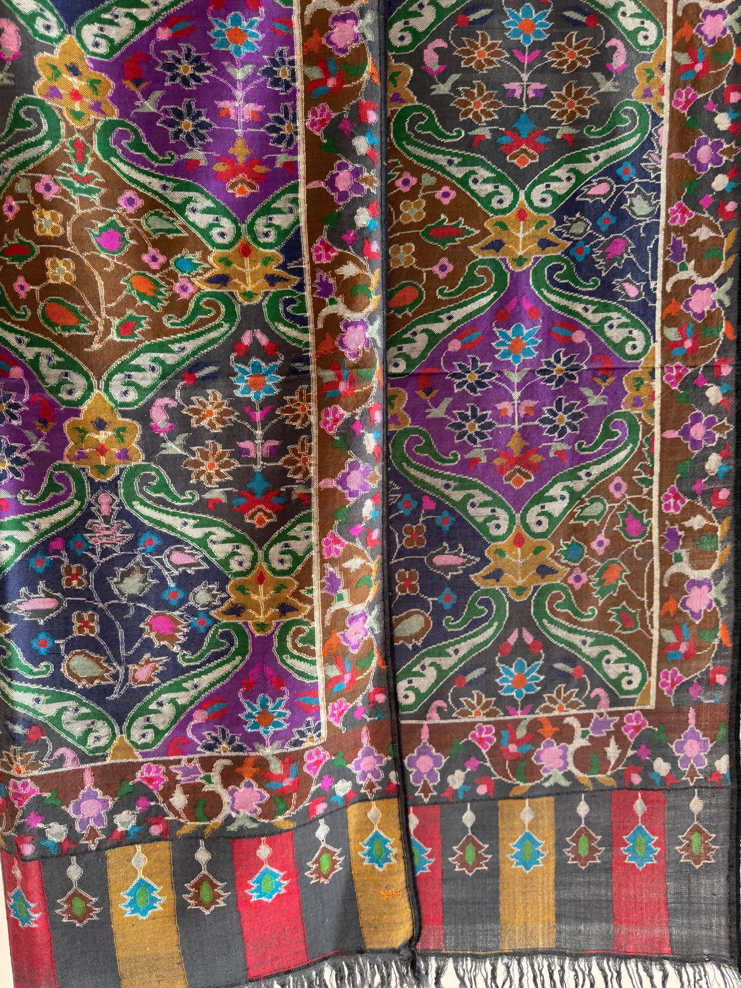 Kani Jamawar Shawl – Pure Handloom Pashmina