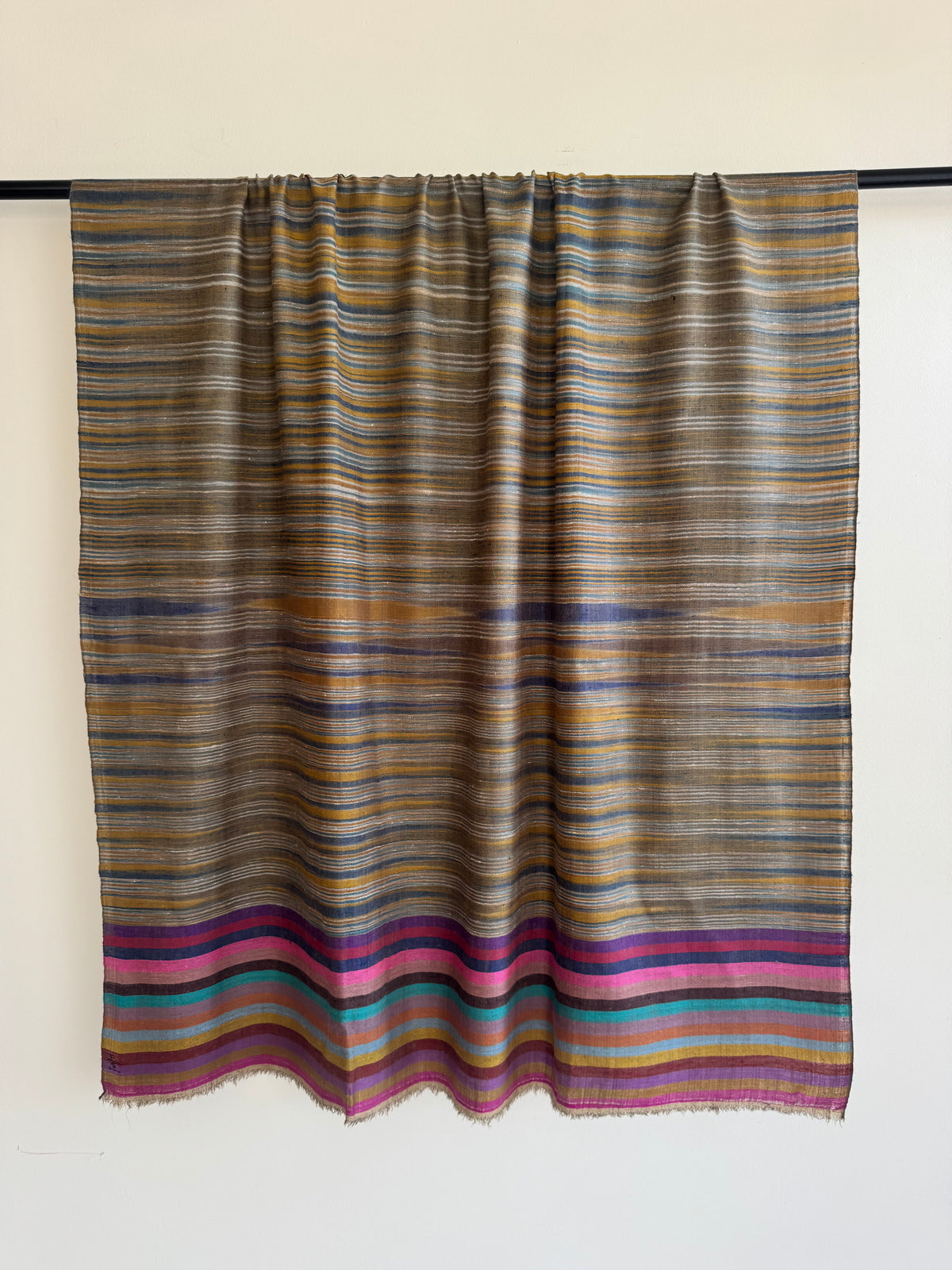 Pashmina Handloom woven ikat shawl size 100 x 200 Cm