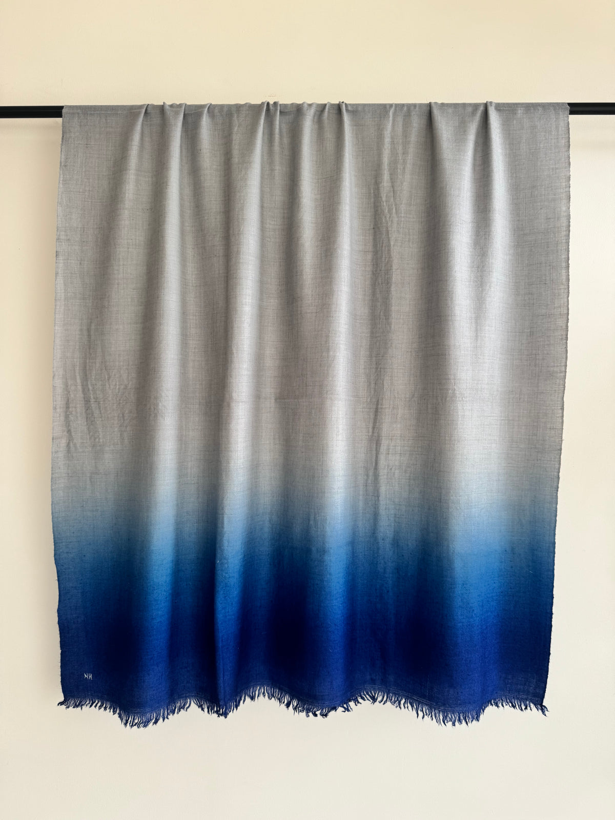 Pashmina Handloom woven ombre shawl size 100 x 200 Cm