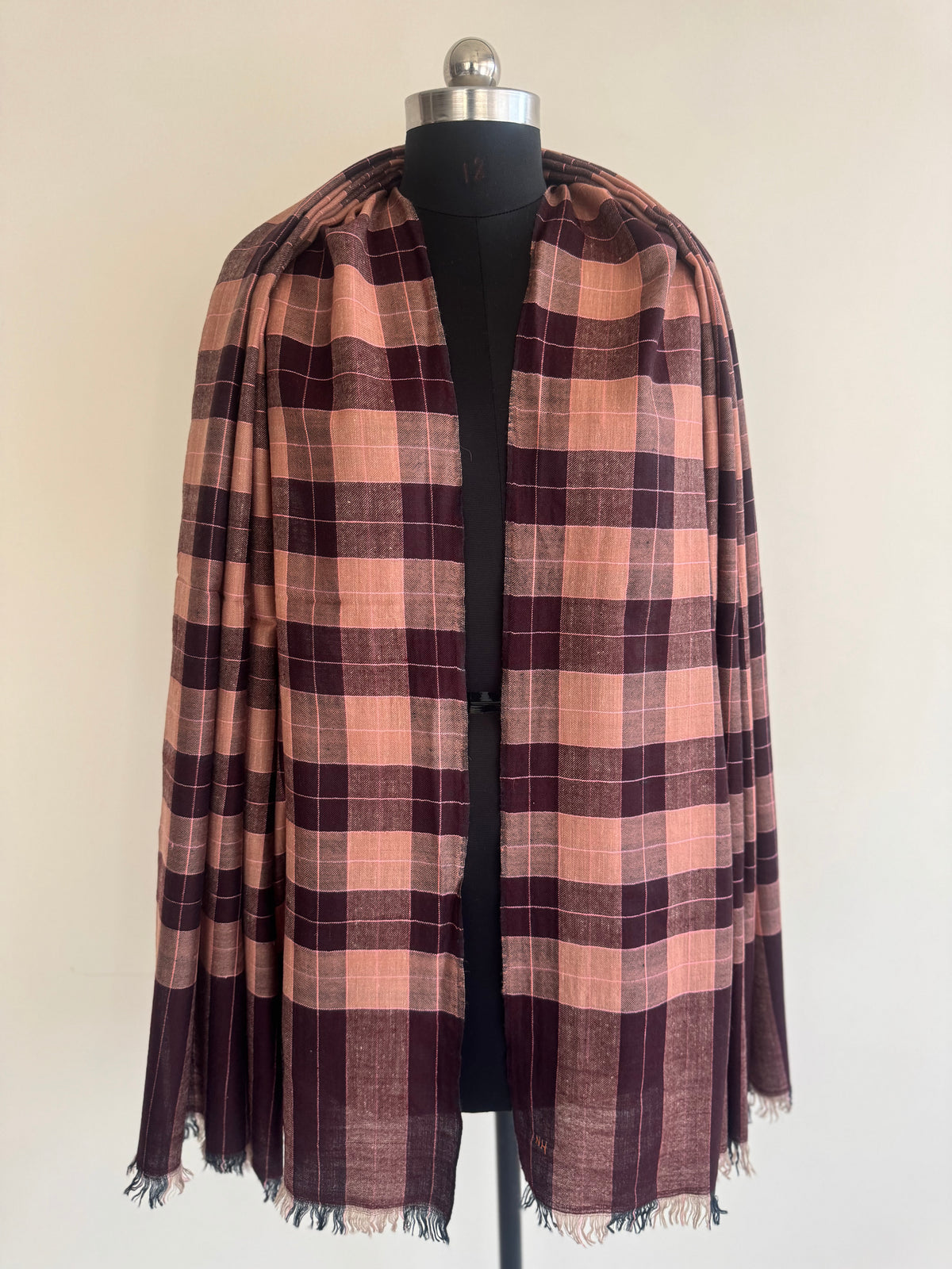 Pashmina Handloom woven check shawl size 100 x 200 Cm