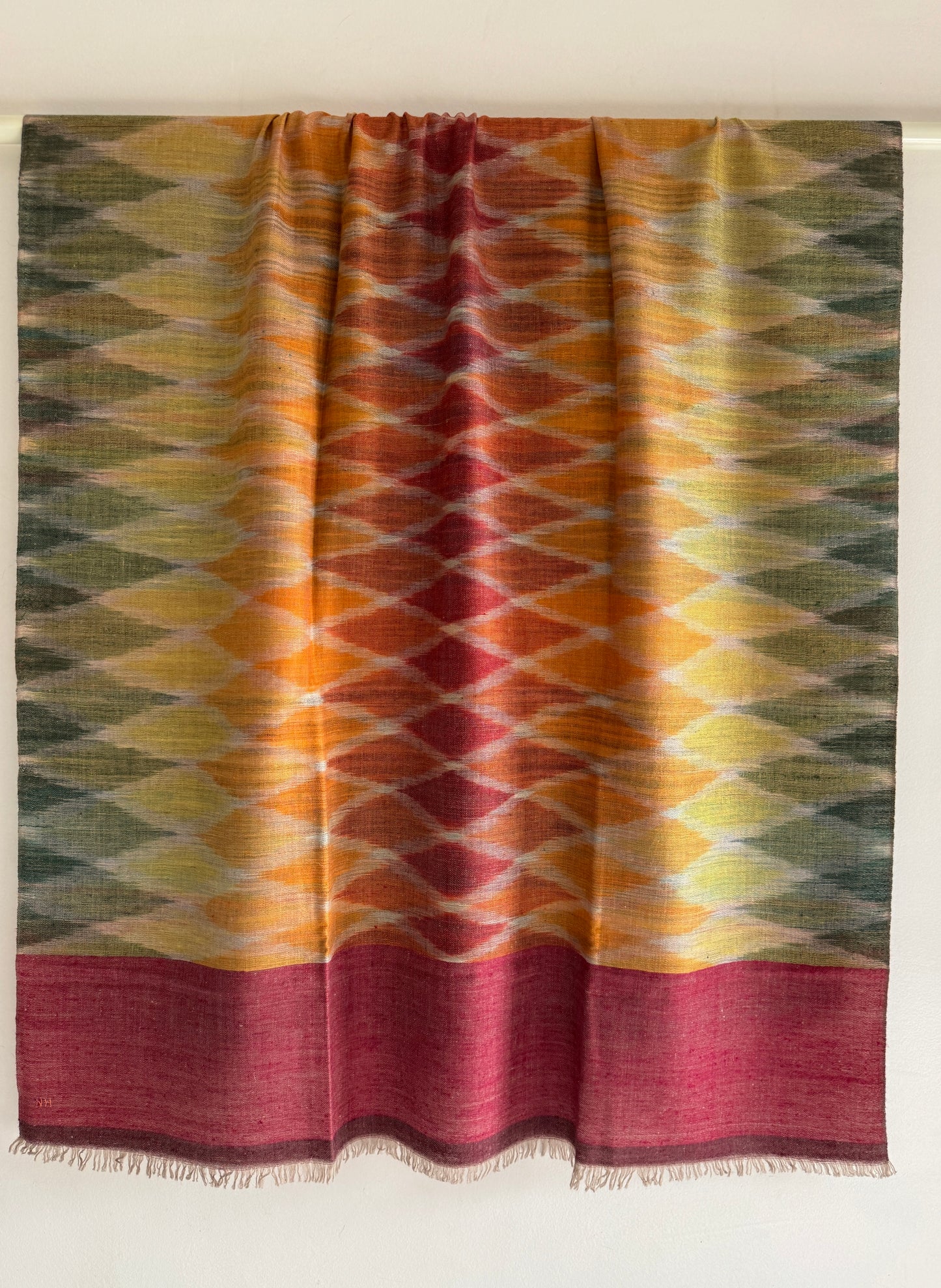 Pashmina Handloom woven Ikat Reversible shawl size 100 x 200 Cm