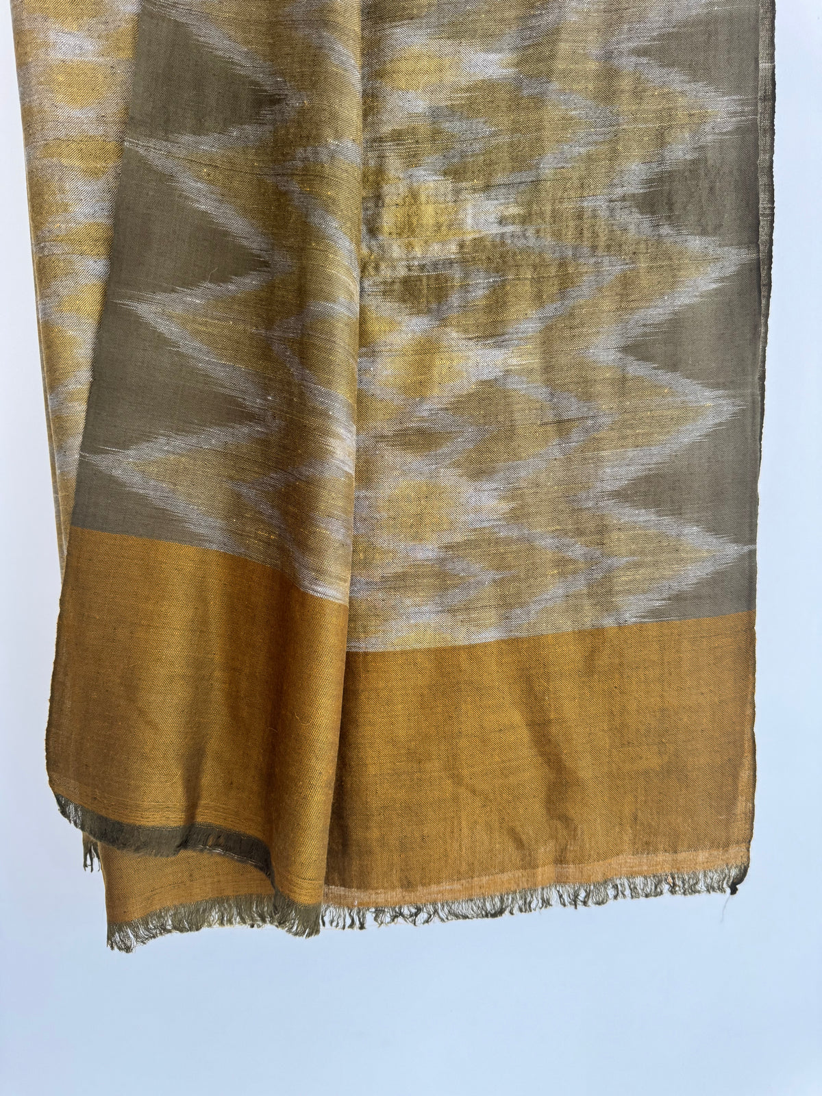 Pashmina Handloom woven ikat shawl size 100 x 200 Cm