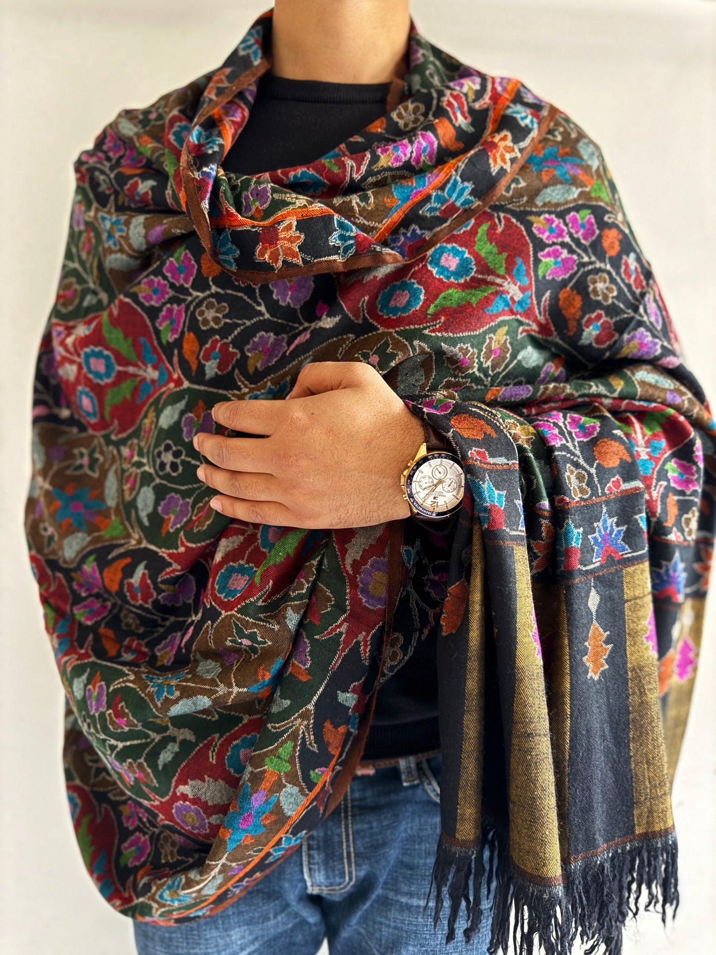 Kani Gulzar Jamawar Hand Woven Pashmina Large Shawl Black