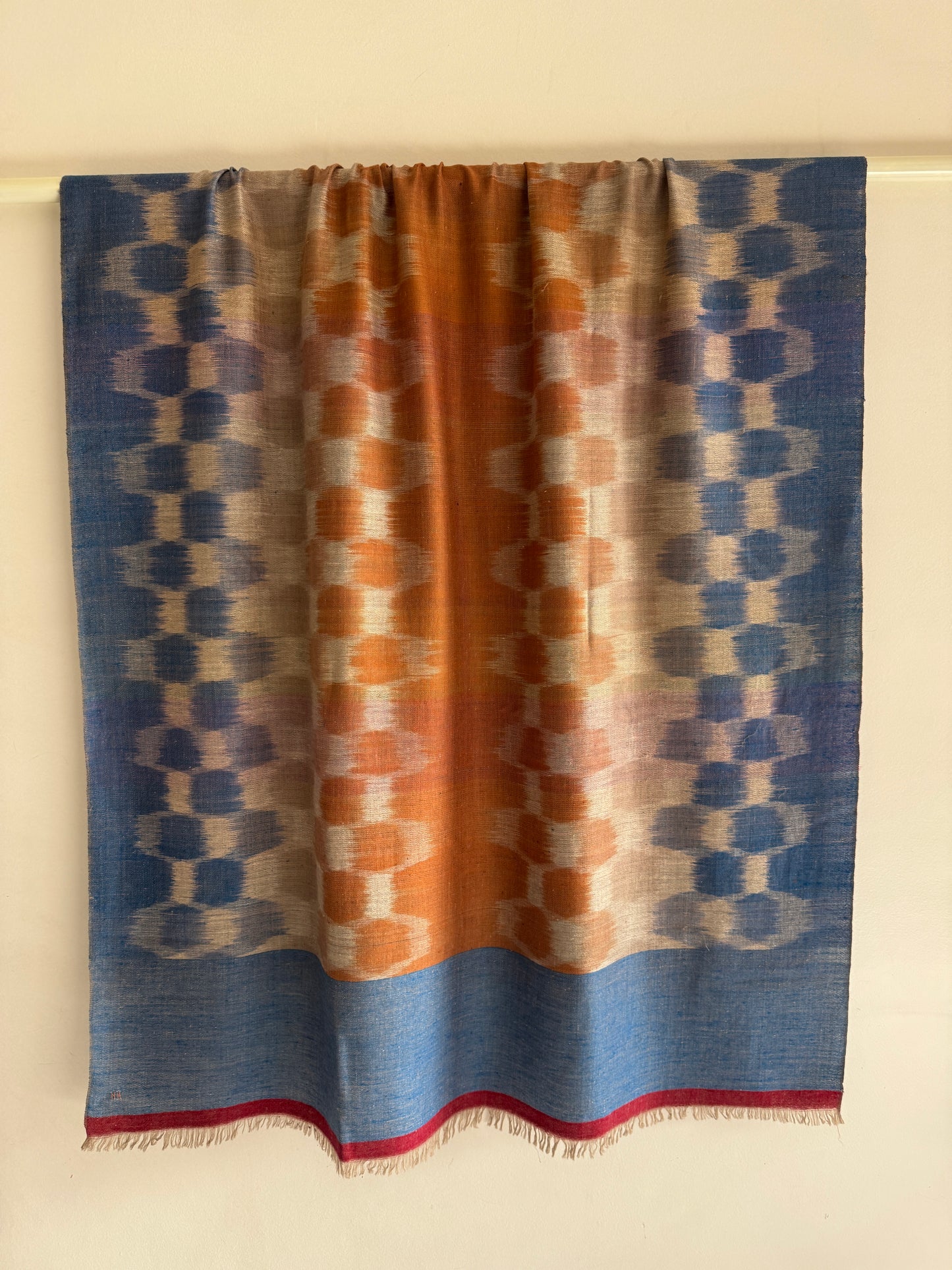 Pashmina Handloom woven Ikat Reversible shawl size 100 x 200 Cm