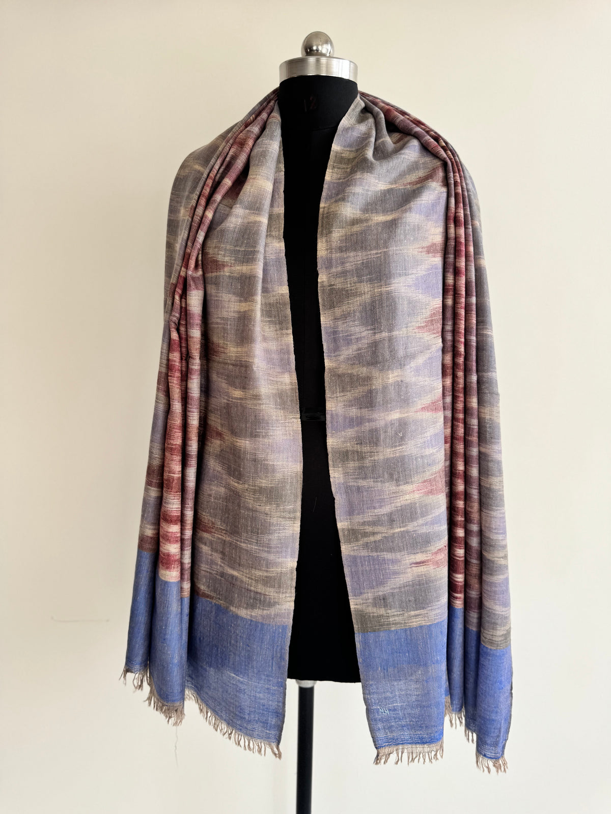 Pashmina Handloom woven ikat shawl size 100 x 200 Cm