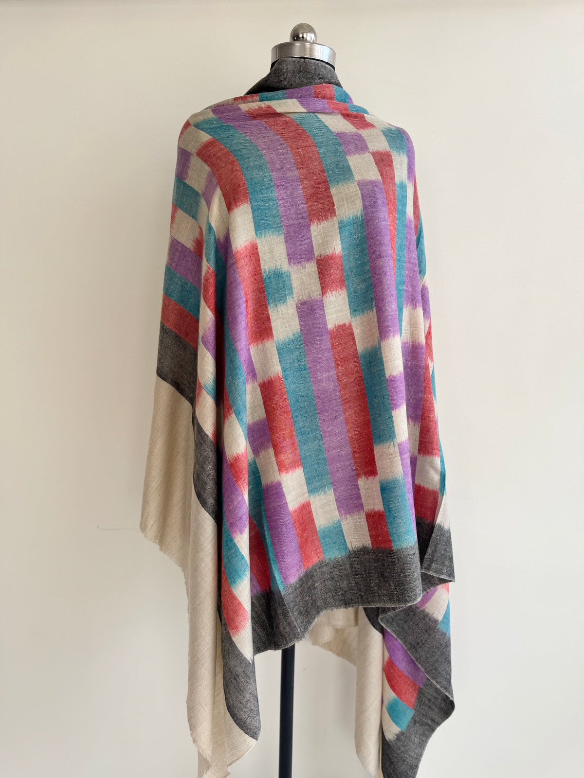 Pashmina Handloom woven ikat shawl size 100 x 200 Cm