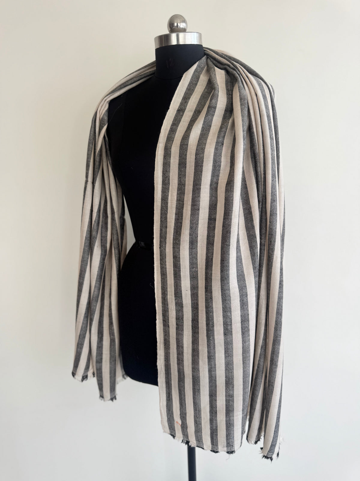 Pashmina Handloom woven strips shawl size 100 x 200 Cm